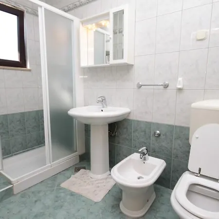 7195b Apartament *